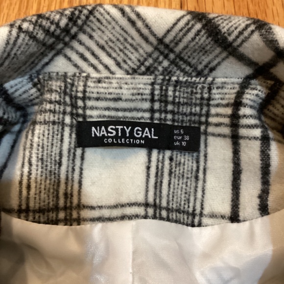 Warm Fringe Shacket - Picture 3 of 5